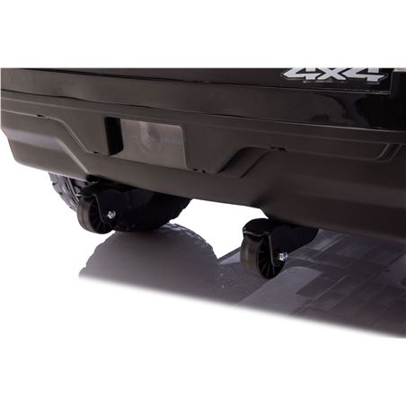 COCHE INFANTIL A BATERIA CON CONTROL REMOTO RAM 1500 POLICIA NEGRO - 33009-8