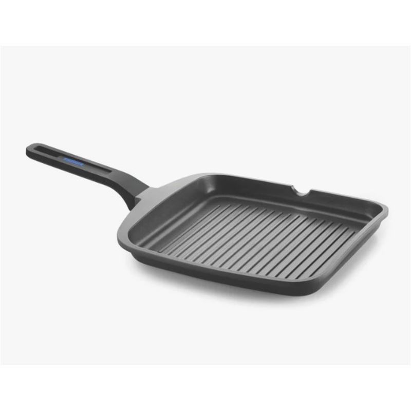 GRILL CON RAYAS 28CM SOLID PRO MONIX - M660041