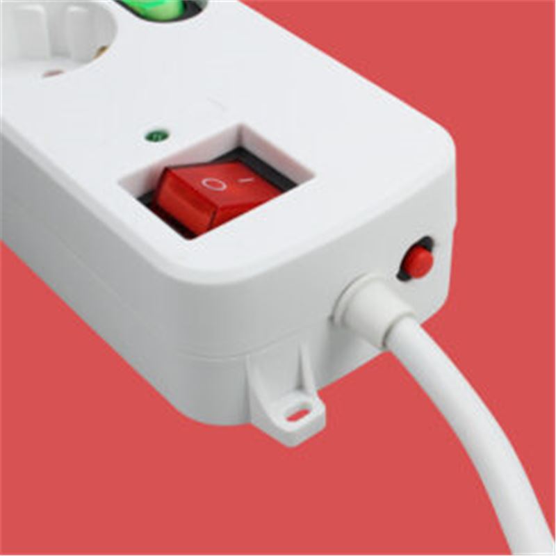BASE MULTIPLE 4 ENCHUFES CON INTERRUPTORES - TMUAD554-3