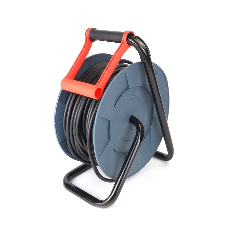 ENROLLACABLE PLASTICO CON TAPAS 40 METROS 3GX2.5MM MADER - 63885-1