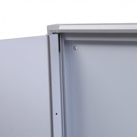 VITRINA ANUNCIOS MURAL CON DOBLE CERRADURA Y 4 LLAVES 951X710 MM CROMAD