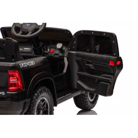 COCHE INFANTIL A BATERIA CON CONTROL REMOTO RAM 1500 SUPER TRUCK NEGRO