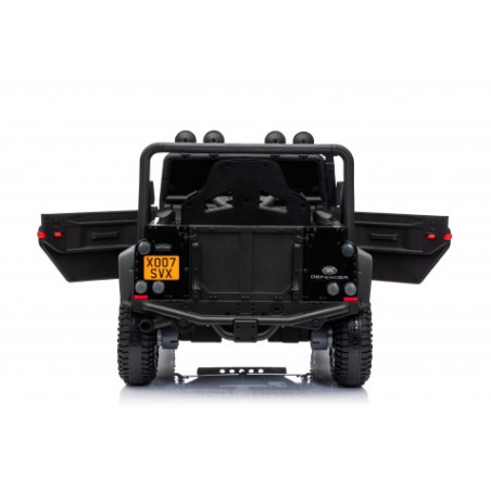 COCHE INFANTIL A BATERIA CON CONTROL REMOTO LAND ROVER DEFENDER NEGRO