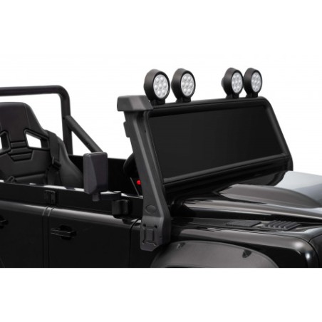 COCHE INFANTIL A BATERIA CON CONTROL REMOTO LAND ROVER DEFENDER NEGRO