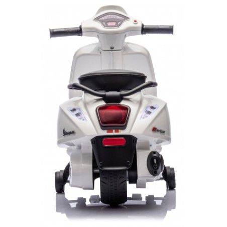 MOTO INFANTIL A BATERIA CON RUEDINES PIAGGIO VESPA BLANCA