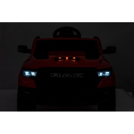 COCHE INFANTIL A BATERIA CON CONTROL REMOTO RAM 1500 SUPER TRUCK ROJO