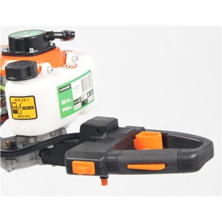 RECORTASETOS GASOLINA 25.4CC 560MM. MADER