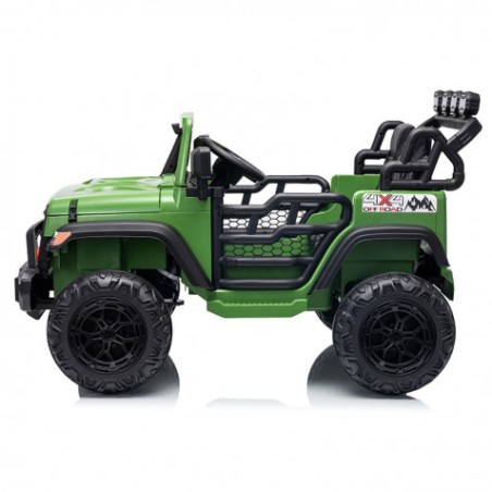 COCHE INFANTIL A BATERIA CON CONTROL REMOTO JEEP 4X4 VERDE